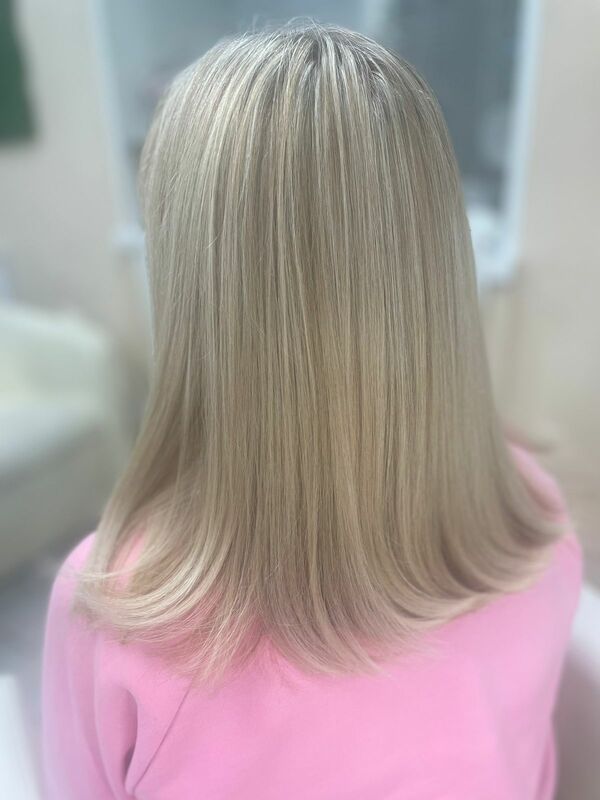 professionalnoe-okrashivanie-volos-18