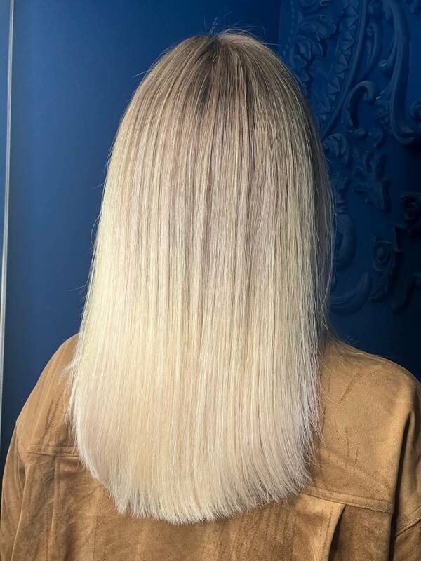 professionalnoe-okrashivanie-volos-19