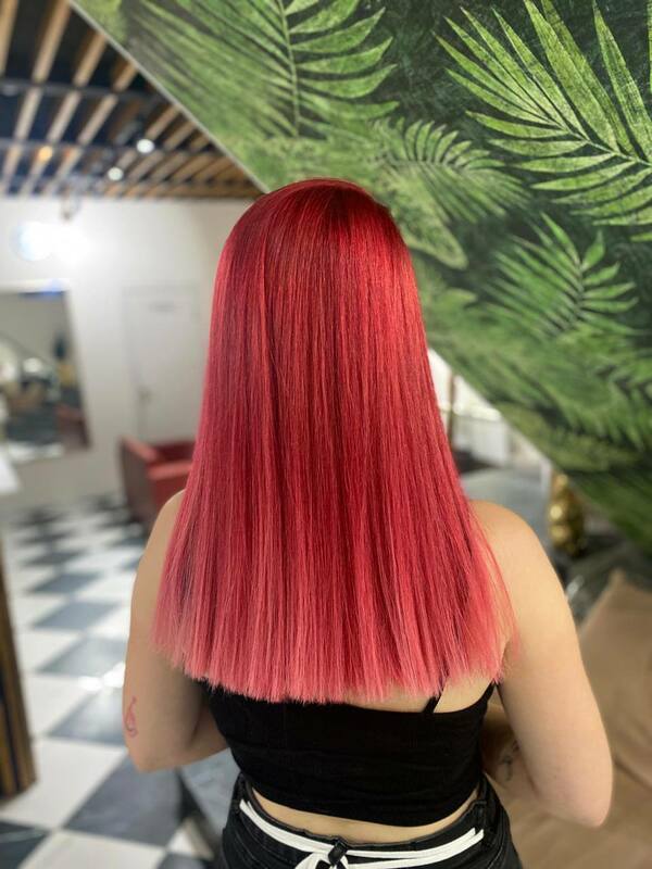 professionalnoe-okrashivanie-volos-7